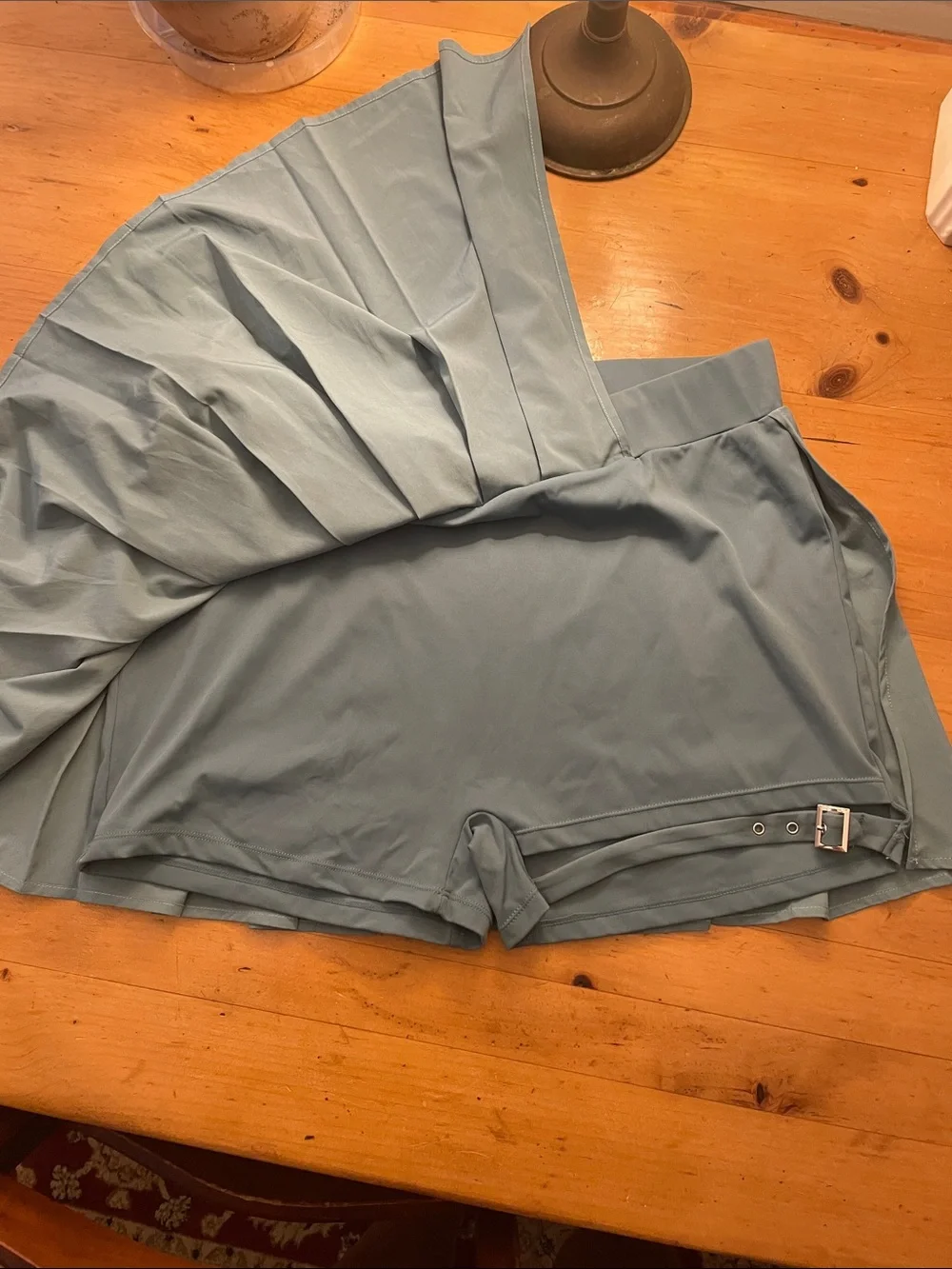 Like New- Halara- Sz XL- Pleated HR Buckle Tennis Skort- Teal Blue